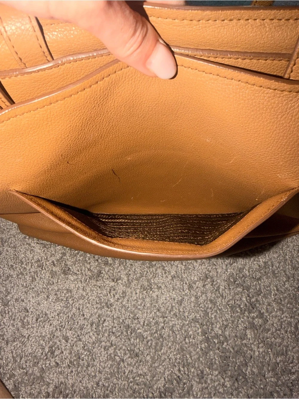 Vitello Daino Leather Vitello Daino Front Pocket Tote